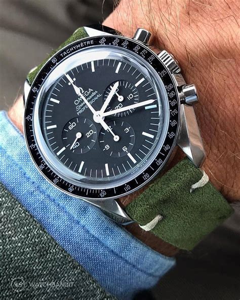 omega speedmaster stainless steel watch band|best straps for omega speedmaster.